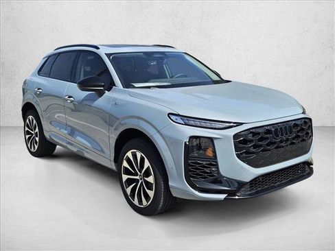 New 2026 Audi Q3 quattro 2.0T AWD/4WD image 3