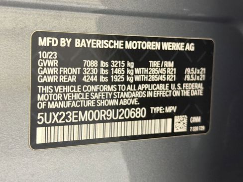 Certified 2024 BMW X7 xDrive40i w/ Executive Package AWD/4WD image 17