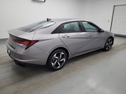 Used 2023 Hyundai Elantra SEL w/ Convenience Package FWD image 10