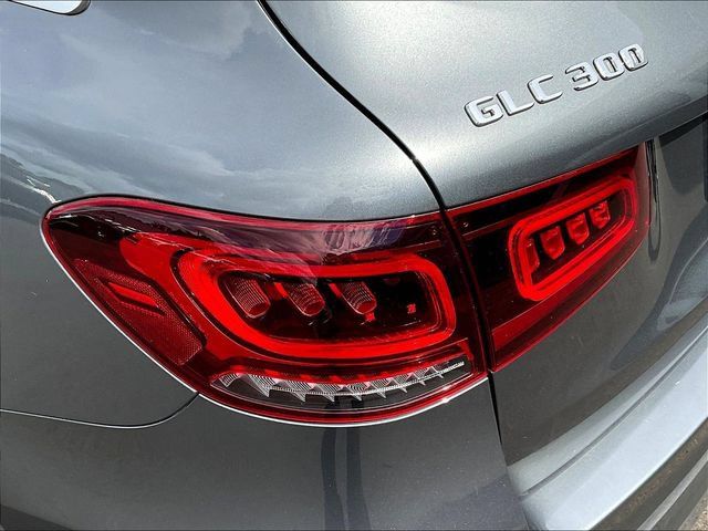 Certified 2022 Mercedes-Benz GLC 300 4MATIC image 25