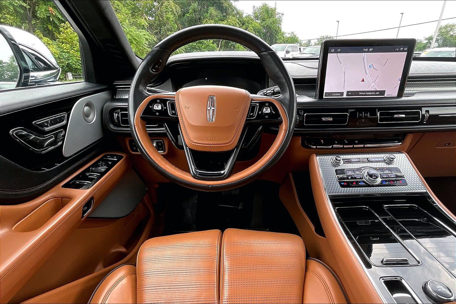 Used 2020 Lincoln Aviator Black Label Grand Touring AWD/4WD image 5