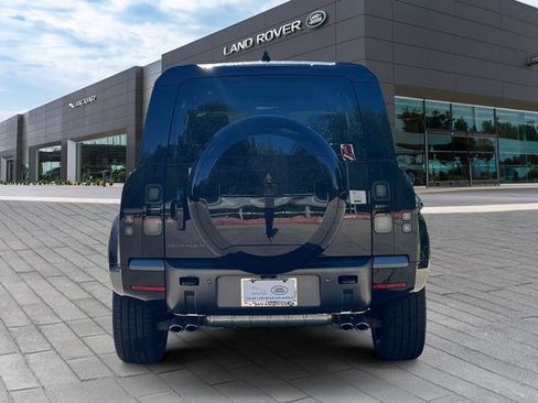 New 2026 Land Rover Defender 110 V8 AWD/4WD image 4