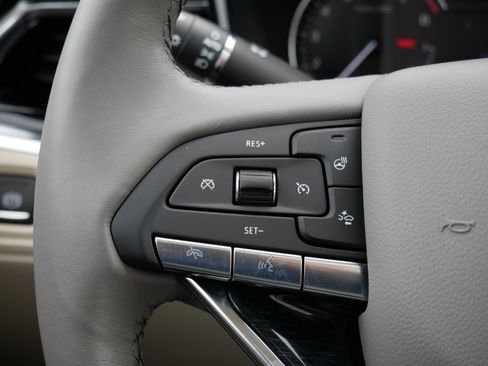 Certified 2024 Cadillac XT6 Premium Luxury w/ LPO, Floor Liner Package AWD/4WD image 28
