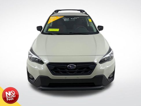 Used 2023 Subaru Crosstrek 2.0i Premium w/ Special Edition AWD/4WD image 9