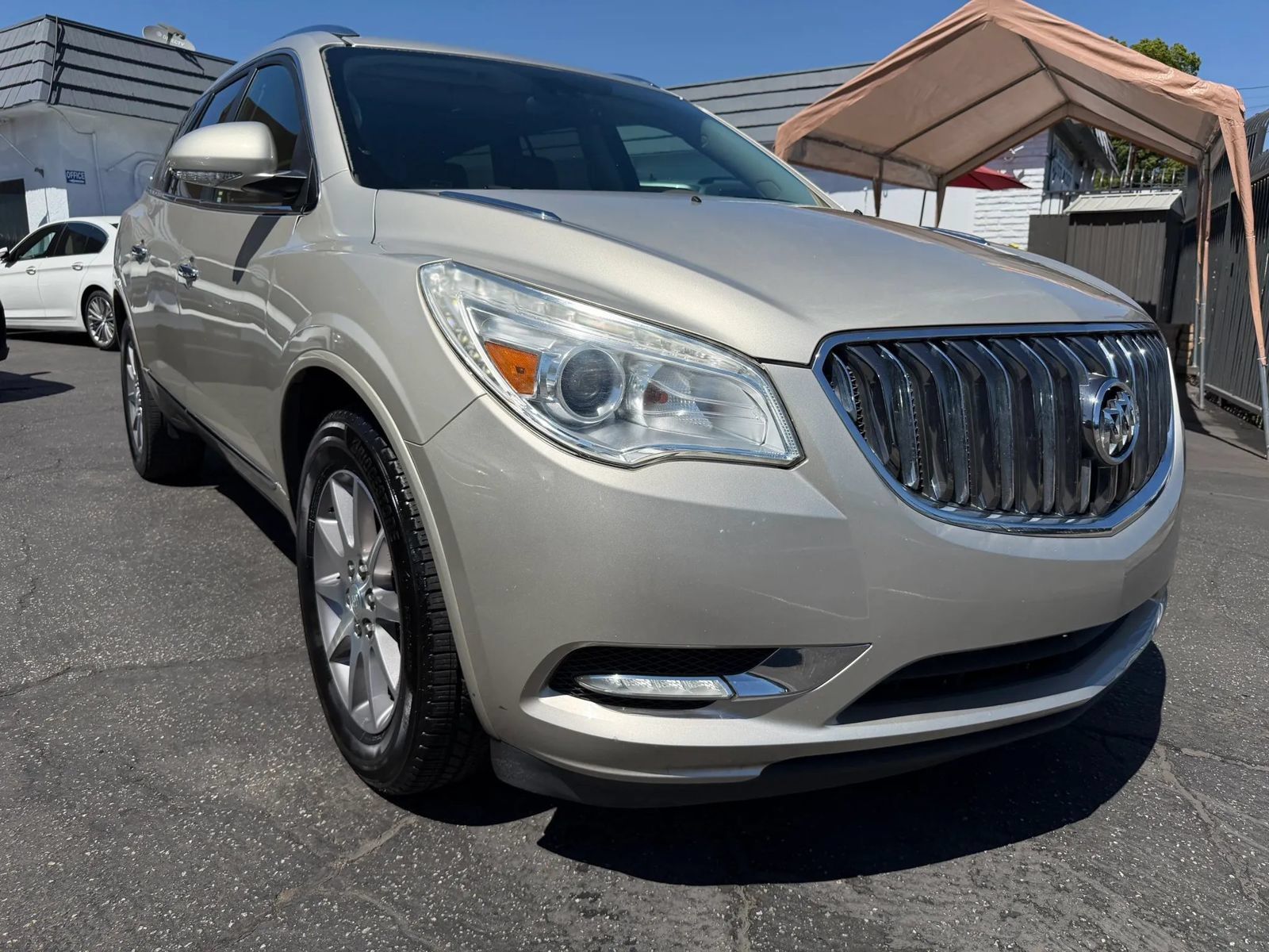 Used 2016 Buick Enclave Leather w/ Trailering Package FWD image 8