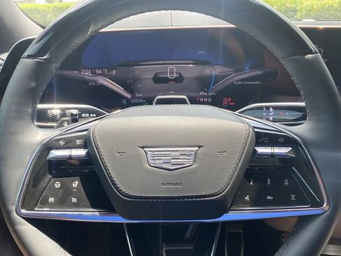 Certified 2026 Cadillac Lyriq Signature Luxury w/ Nappa Leather Package AWD/4WD image 27