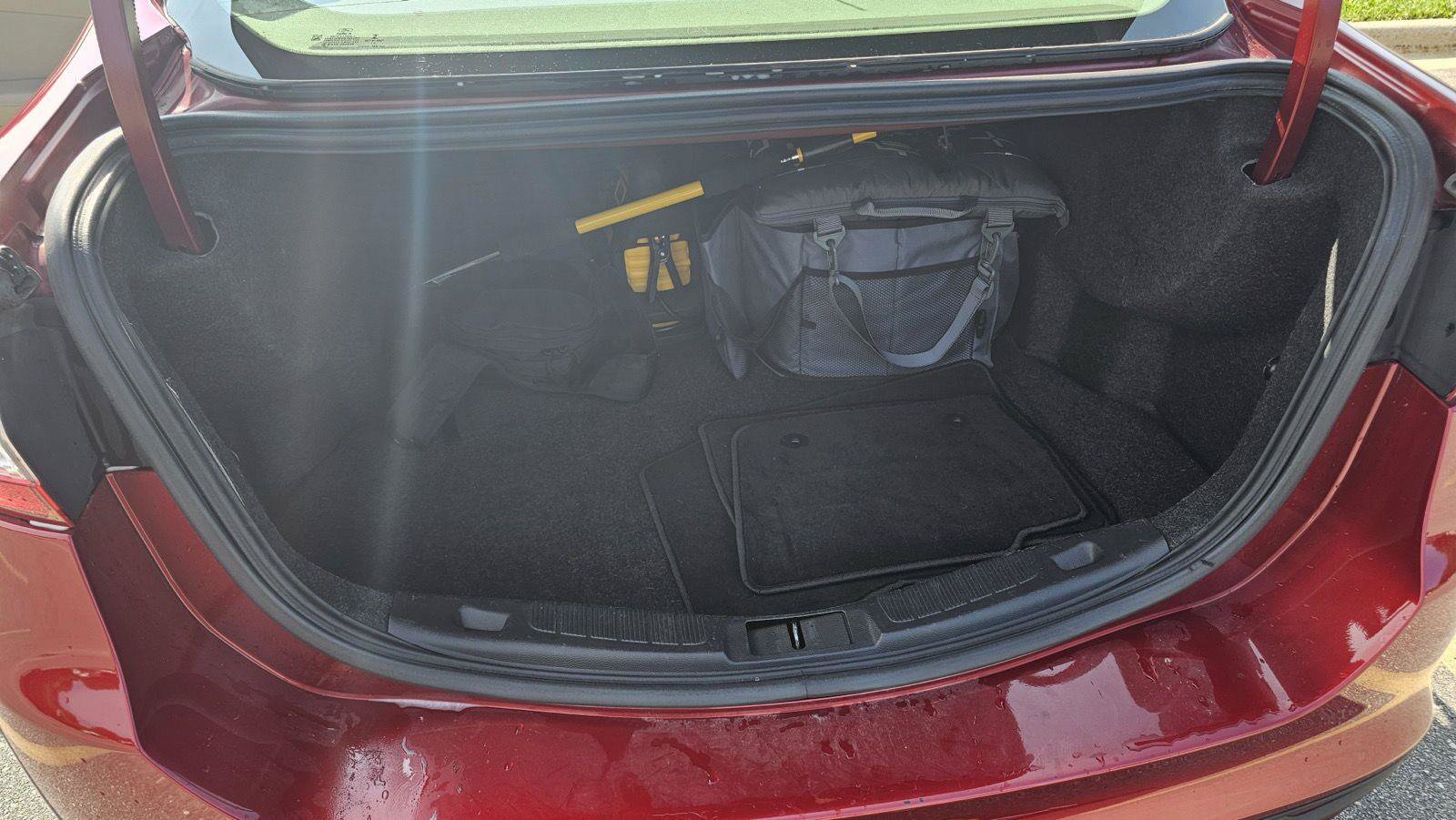 Used 2013 Ford Fusion SE FWD image 10