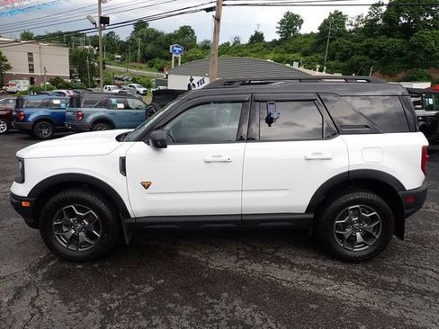 Certified 2023 Ford Bronco Sport Badlands w/ Premium Package AWD/4WD image 2
