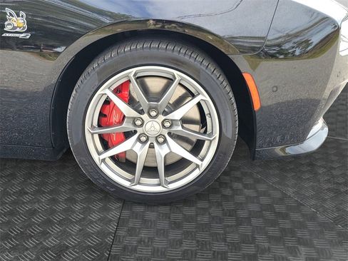 Used 2025 Dodge Charger Daytona Scat Pack w/ Track Pack image 6
