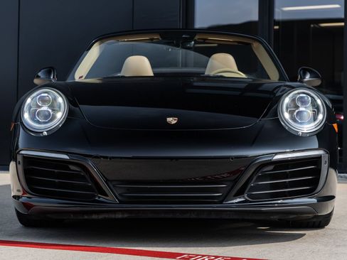 Used 2017 Porsche 911 Carrera RWD image 8