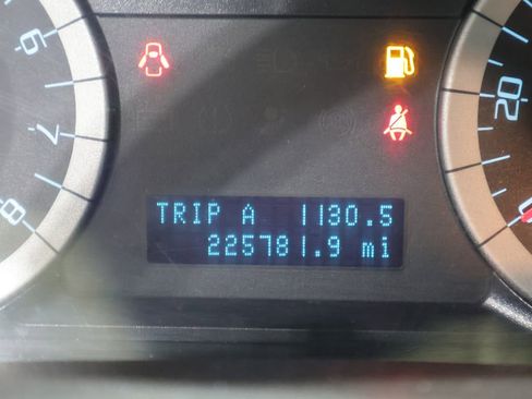 Used 2011 Ford Escape XLT w/ Class II Trailer Tow Pkg AWD/4WD image 31
