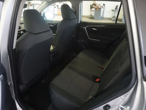 Used 2023 Toyota RAV4 XLE AWD/4WD image 22