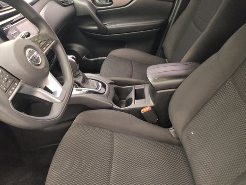 Used 2017 Nissan Rogue Sport S w/ S Appearance Package FWD image 17