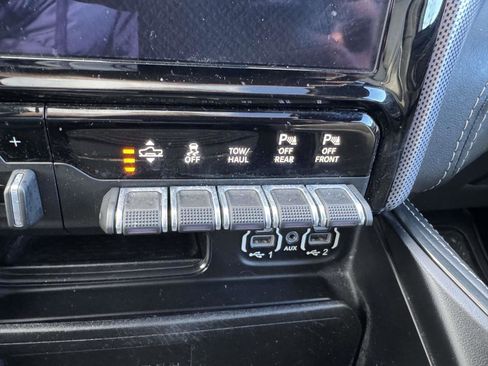 Used 2020 RAM 1500 Limited image 35