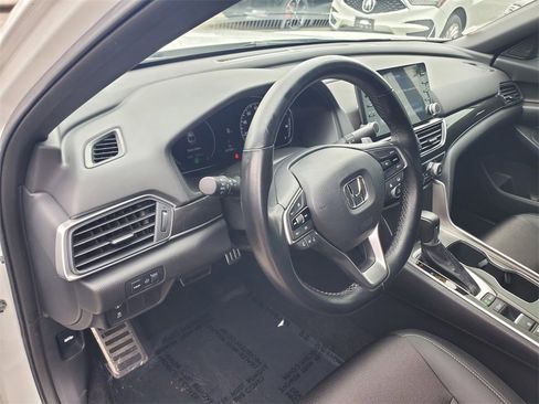 Used 2022 Honda Accord Sport image 14