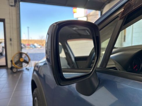 Used 2014 Subaru Crosstrek 2.0i Premium image 12