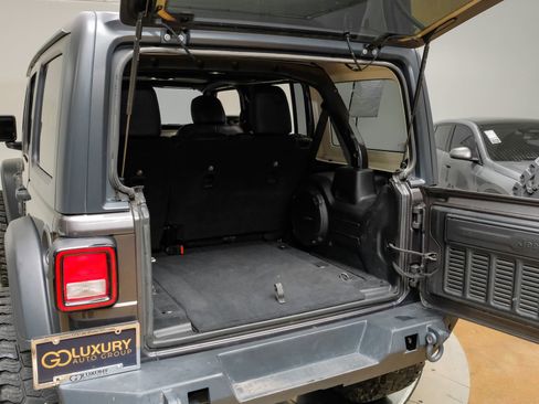 Used 2019 Jeep Wrangler Unlimited Sport S AWD/4WD image 49