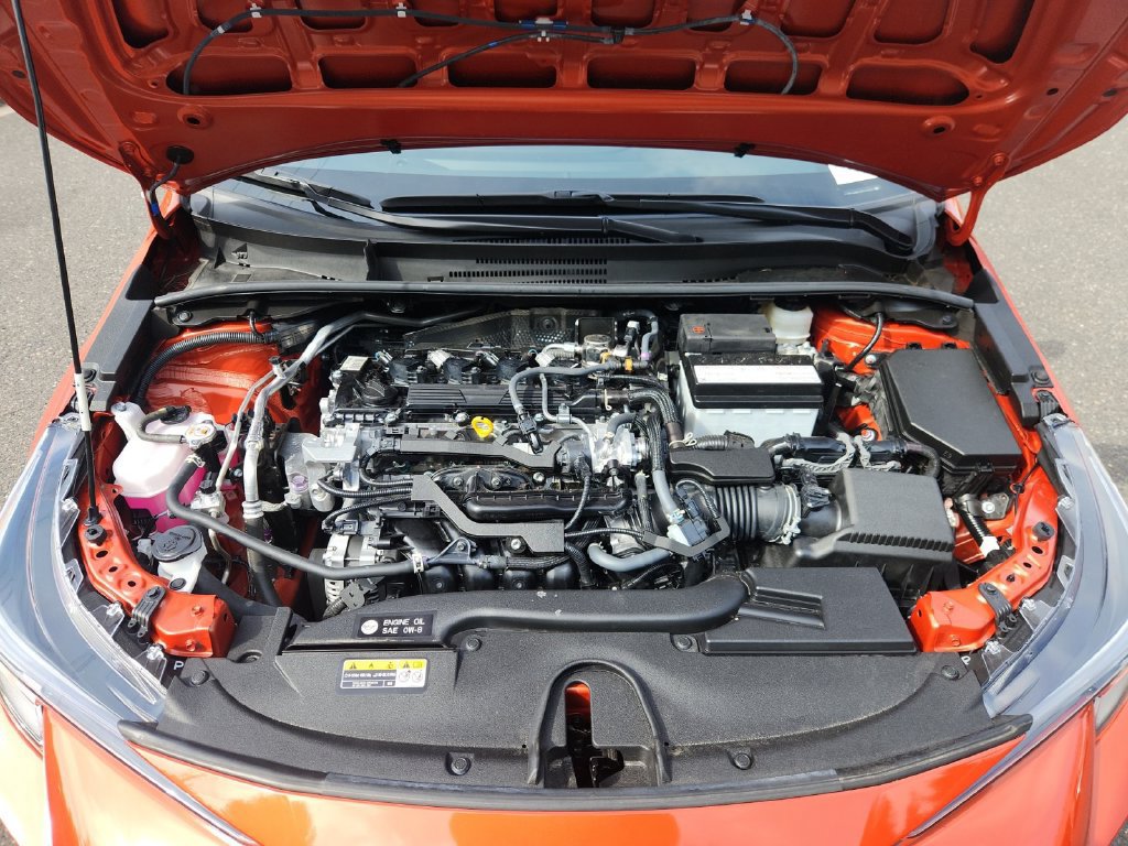 Used 2025 Toyota Corolla SE FWD image 24