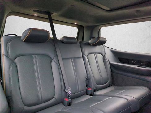 Used 2022 Jeep Grand Wagoneer Series II image 17