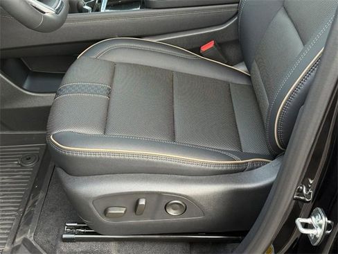 New 2026 Chevrolet Traverse High Country w/ LPO, Floor Liner Package image 14