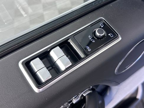 Used 2021 Land Rover Range Rover Westminster Edition image 20