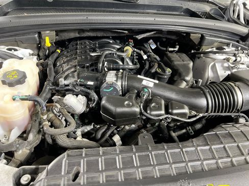 Used 2023 Jeep Grand Cherokee Altitude image 29