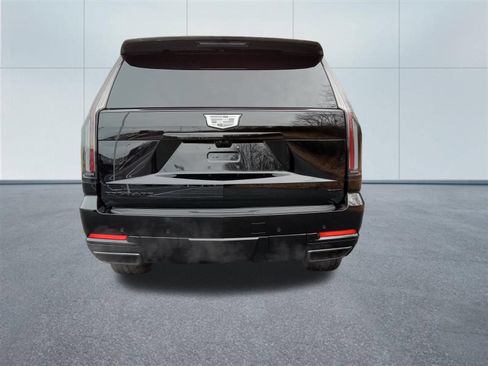 Certified 2026 Cadillac Escalade Platinum Sport w/ LPO, ONYX Package AWD/4WD image 5