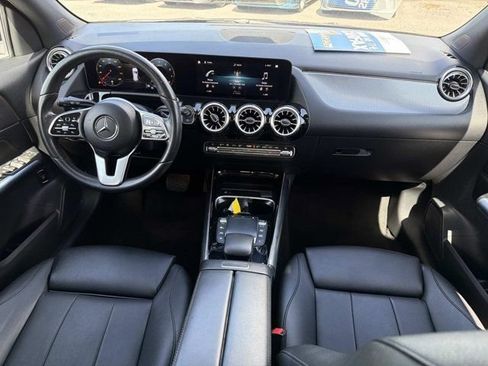 Used 2023 Mercedes-Benz GLA 250 w/ Premium Package image 20