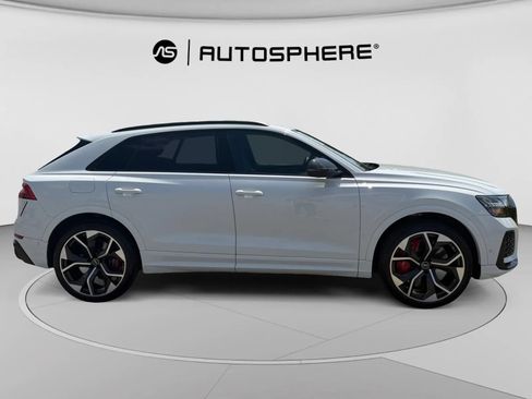 Used 2021 Audi RS Q8 w/ Carbon Optic Package AWD/4WD image 10