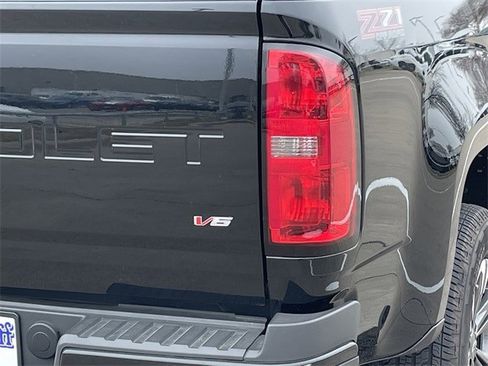 Used 2022 Chevrolet Colorado Z71 image 6