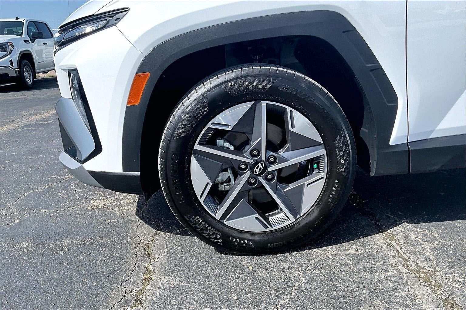 Used 2025 Hyundai Tucson SEL AWD/4WD image 9