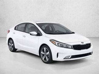 Used 2018 Kia Forte S w/ S Technology Plus Package FWD video 3