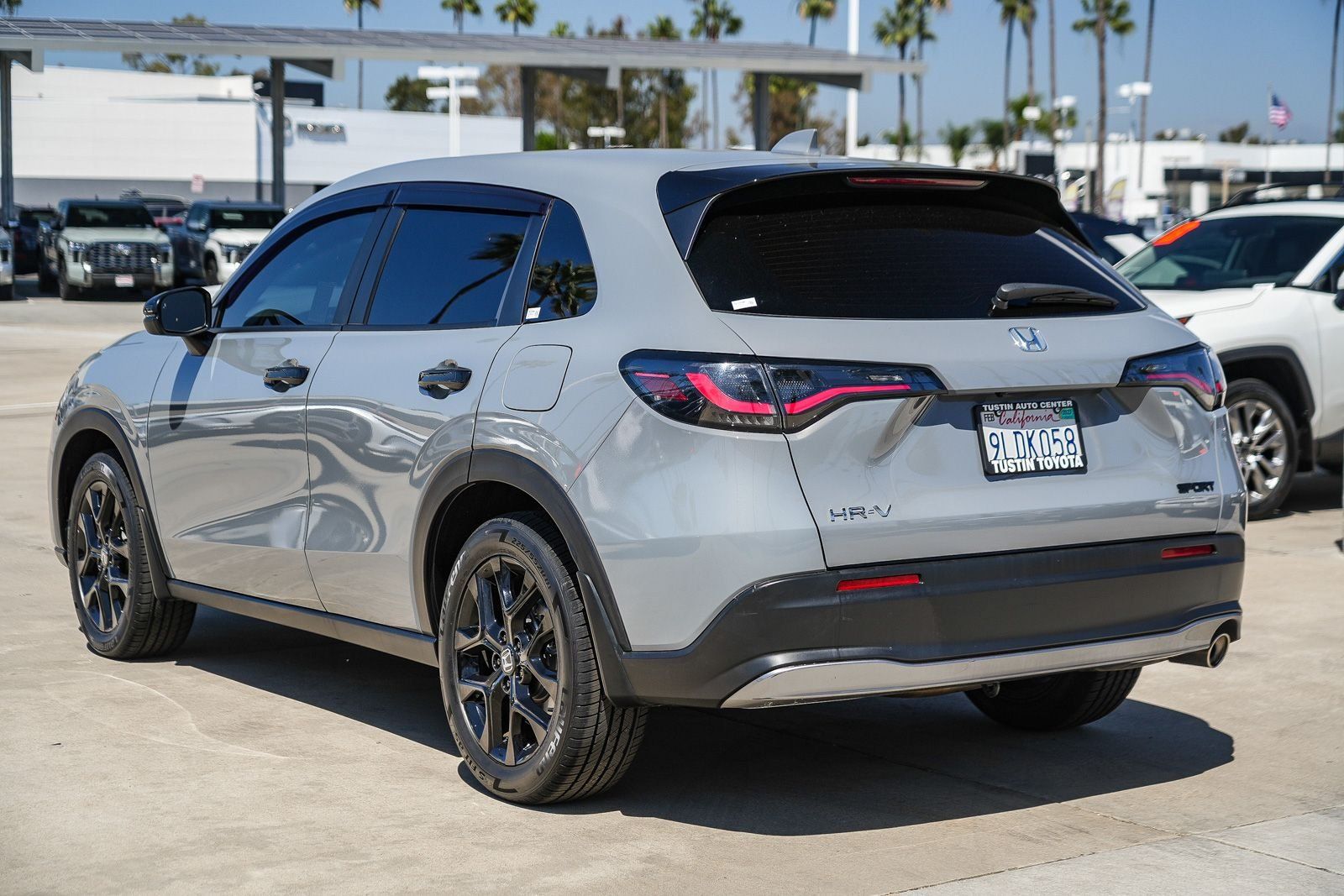 Used 2024 Honda HR-V Sport image 8