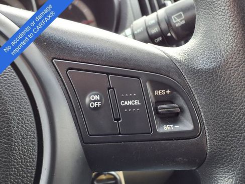 Used 2011 Kia Forte EX image 29