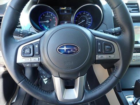 Used 2017 Subaru Outback 2.5i Limited AWD/4WD image 15