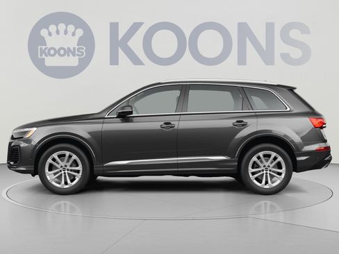 Used 2025 Audi Q7 3.0T Premium Plus AWD/4WD image 2