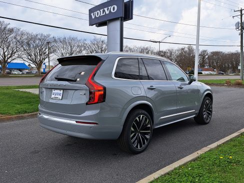 New 2026 Volvo XC90 B6 Ultra w/ Protection Package image 3