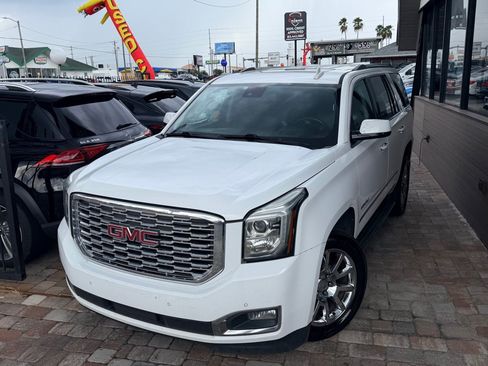 Used 2020 GMC Yukon Denali AWD/4WD image 32