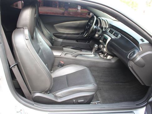 Used 2015 Chevrolet Camaro SS w/ RS Package image 11