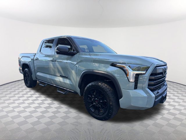 Used 2024 Toyota Tundra SR5 w/ SR5 Premium Package AWD/4WD image 3