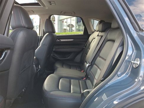 Used 2021 MAZDA CX-5 Carbon Edition image 11