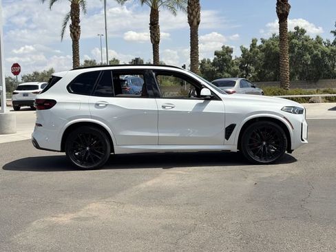 Used 2025 BMW X5 xDrive40i w/ M Sport Package AWD/4WD image 5