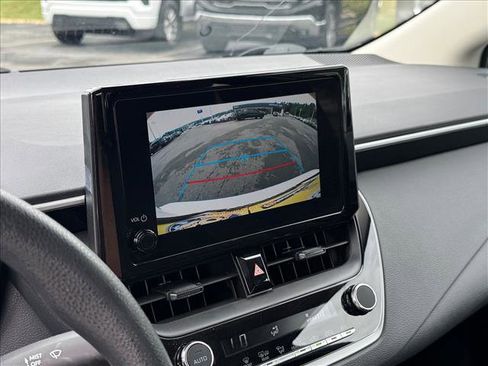 Used 2026 Toyota Corolla LE FWD image 29