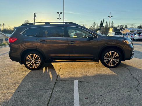 Used 2020 Subaru Ascent Limited w/ Technology Package image 9