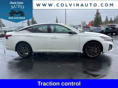 New 2025 Nissan Altima 2.5 SR w/ SR Premium Package image 7