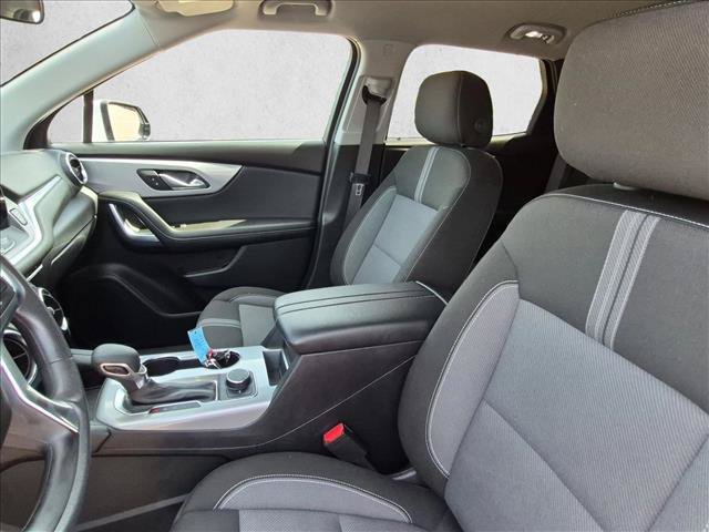 Used 2025 Chevrolet Blazer LT AWD/4WD image 16