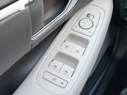 New 2026 Hyundai Sonata SEL FWD image 22
