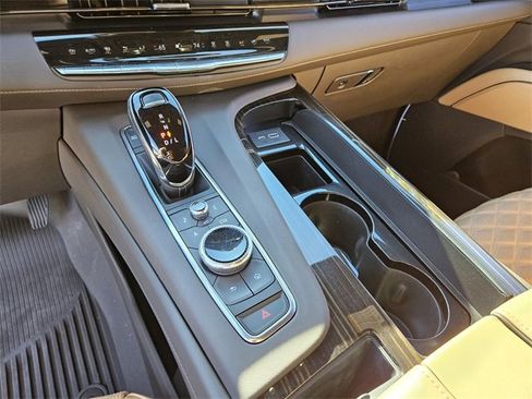 Certified 2023 Cadillac Escalade Sport w/ Touring Package image 24