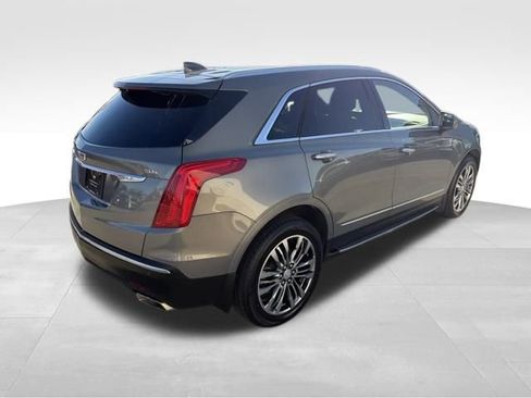 Used 2017 Cadillac XT5 Premium Luxury image 7