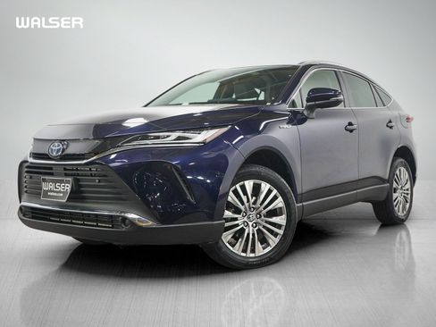 Used 2021 Toyota Venza XLE w/ Softex Package AWD/4WD image 1